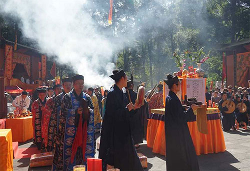 有效招桃花的吉祥物_这几种开光吉祥物很灵