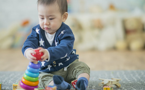 小孩易惊吓推拿法总结，孩子容易受惊的化解之